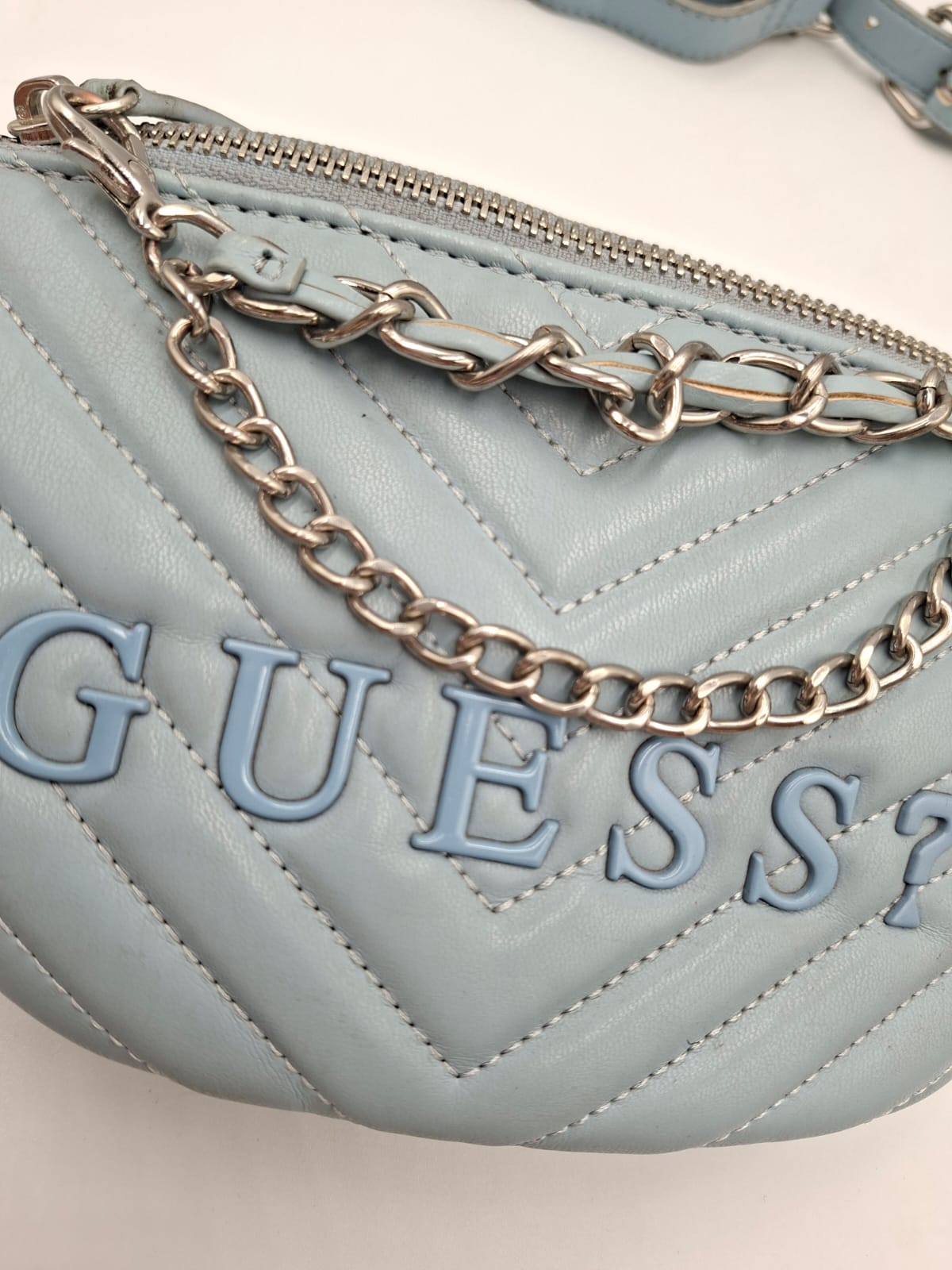 Cangurera Guess Vikky Quilted Belt Bag
