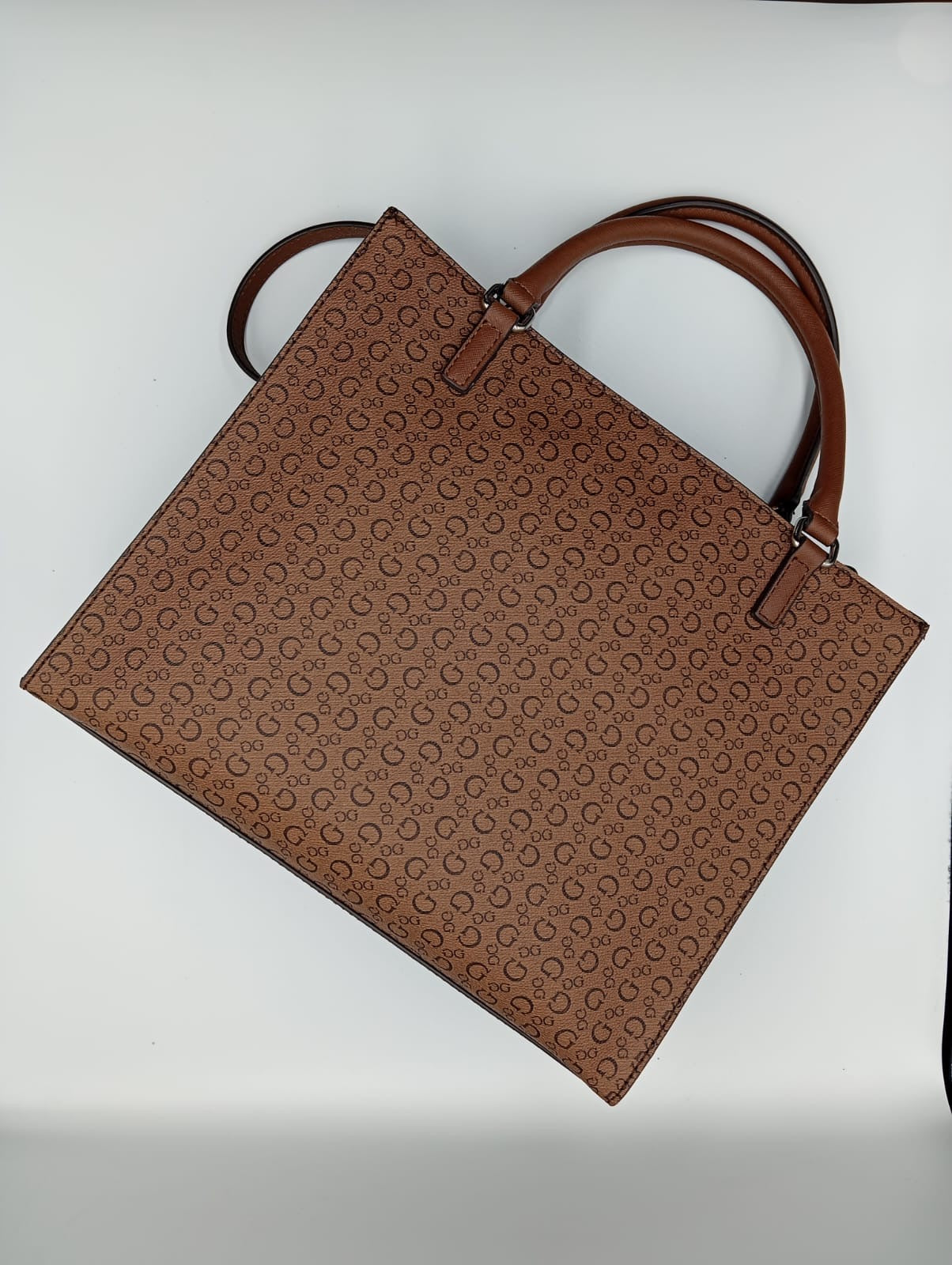Guess Tote café