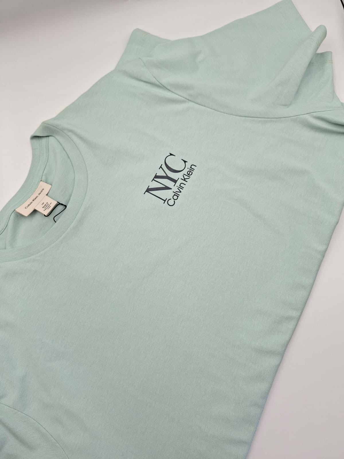 Playera Calvin Klein Jeans con Logotipo NYC Chest