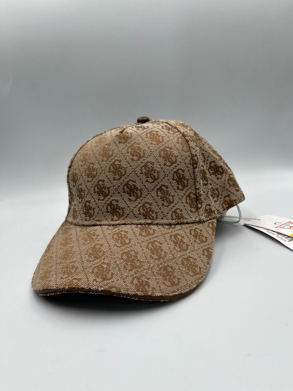 Guess Gorra modelo de béisbol clásico con estampado de logo.