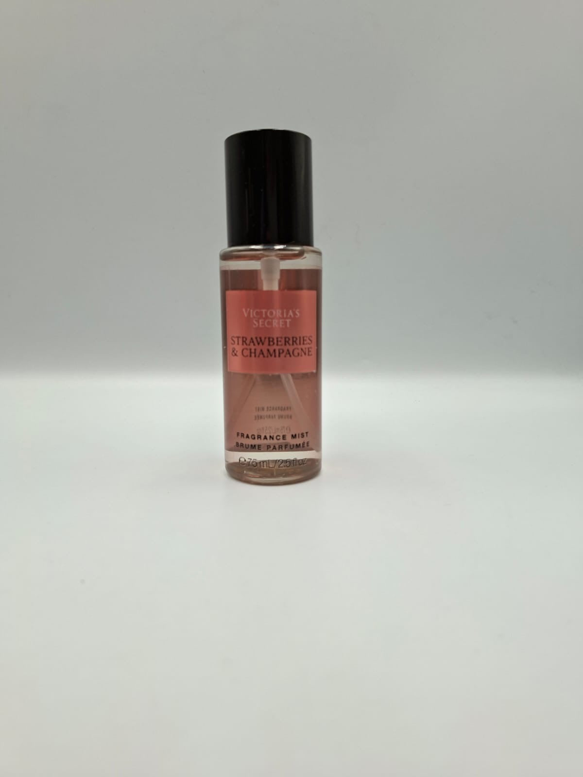 Fragrance Mist "Strawberries & Champagne" de Victoria's Secret
Presentación de viaje de 75 ml / 2.5 fl oz.