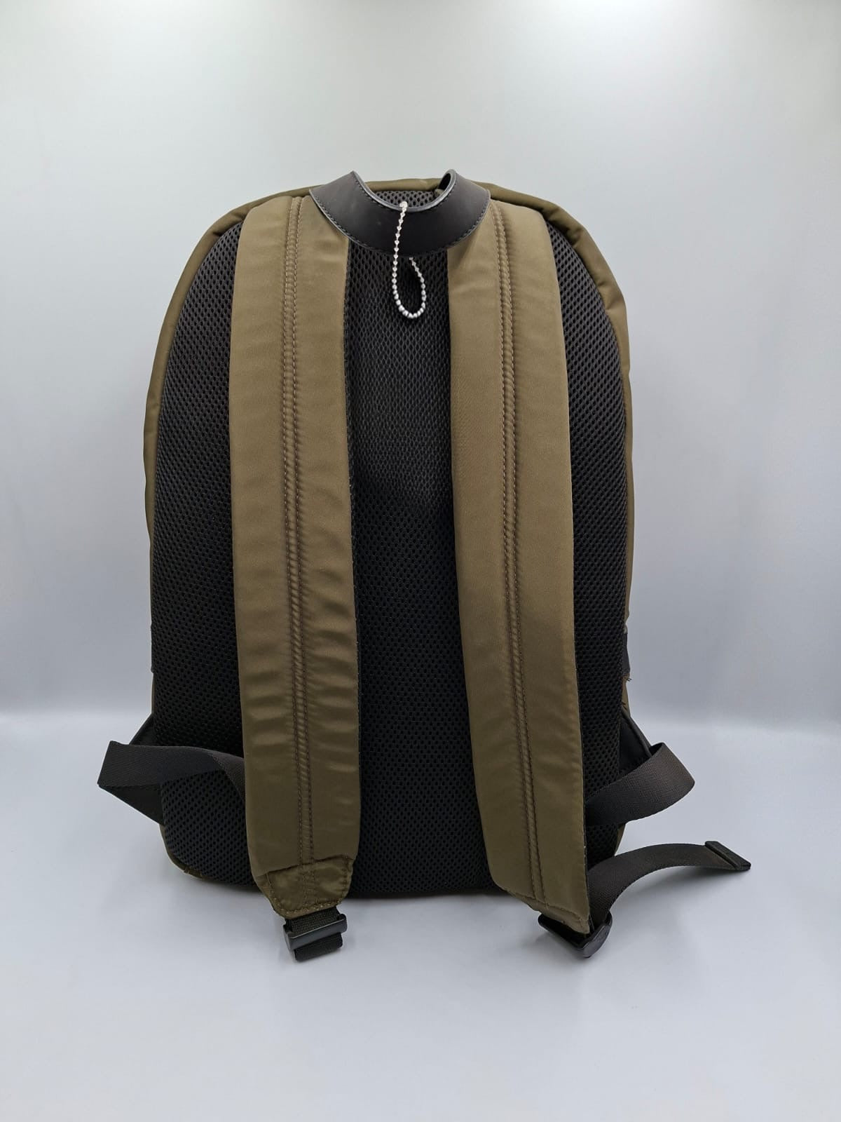 Mochila Guess unisex