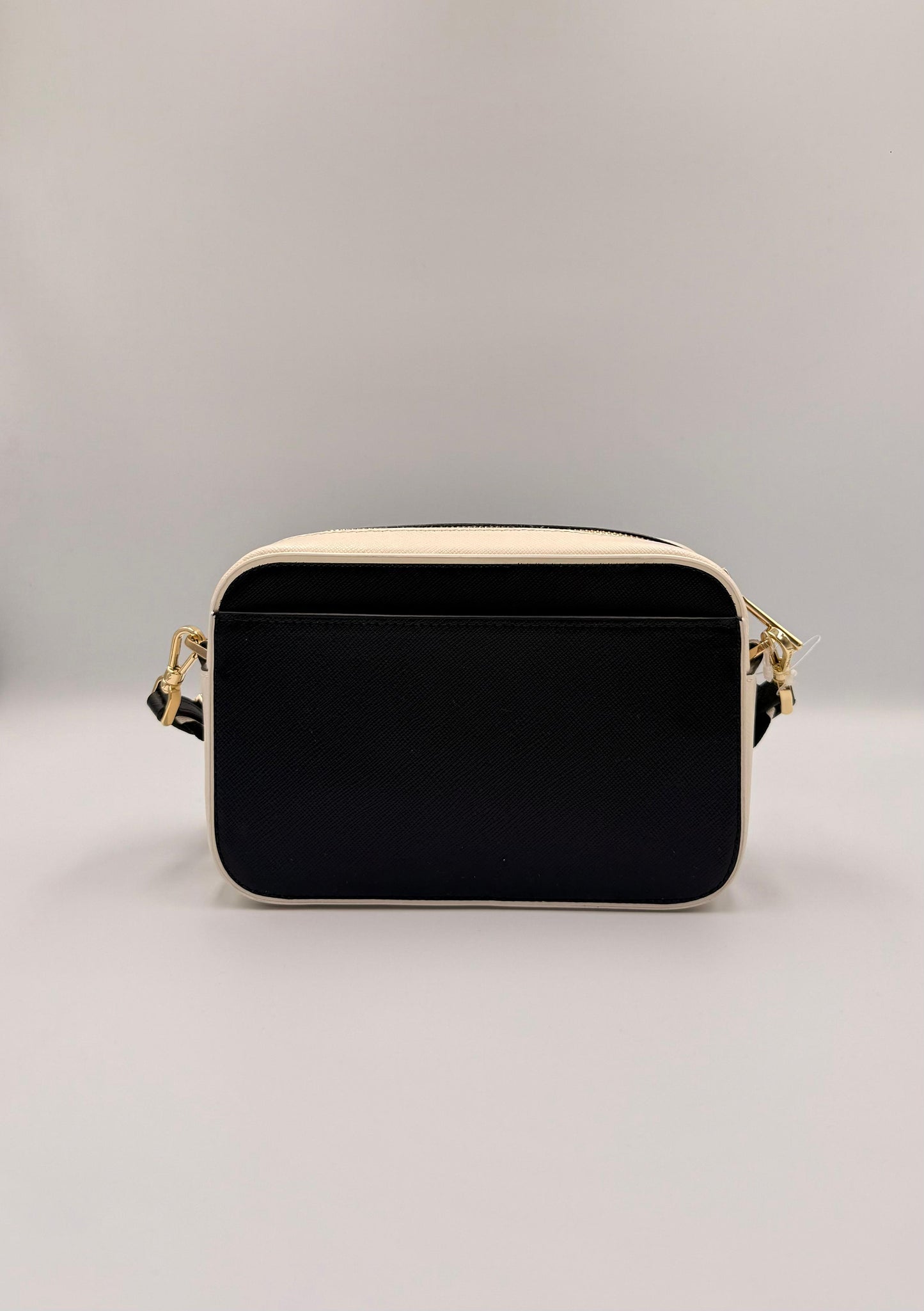 Kate Spade New York Oh Snap Colorblock.