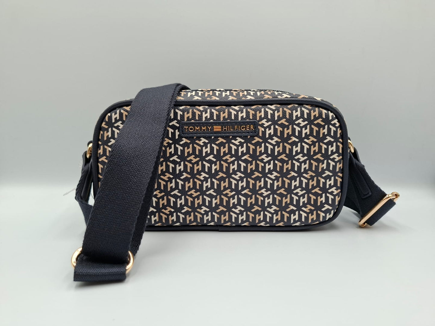 Tommy Hilfiger Poppy Camera Bag