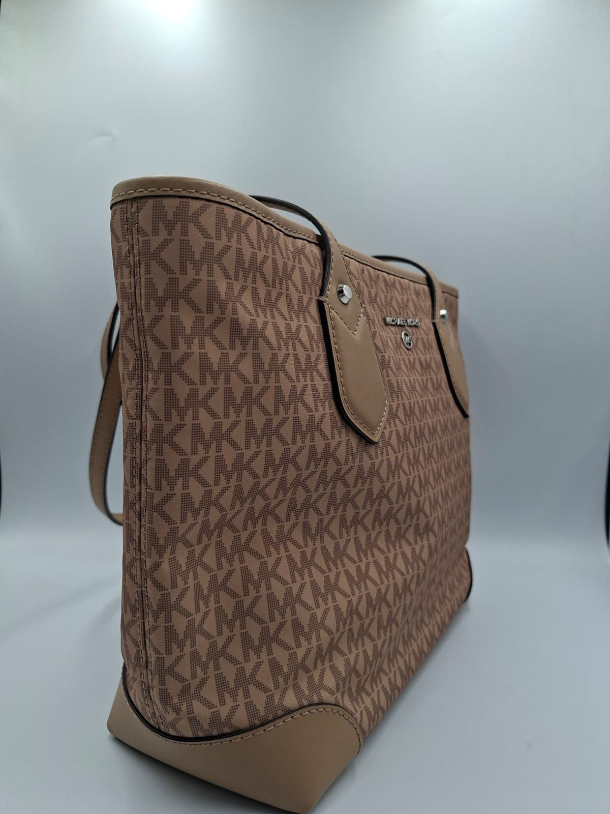 Michael Kors Maeve Large Logo Tote