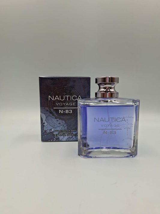 Nautica Voyage N-83 en su presentación de 100 ml (3.3 fl oz)