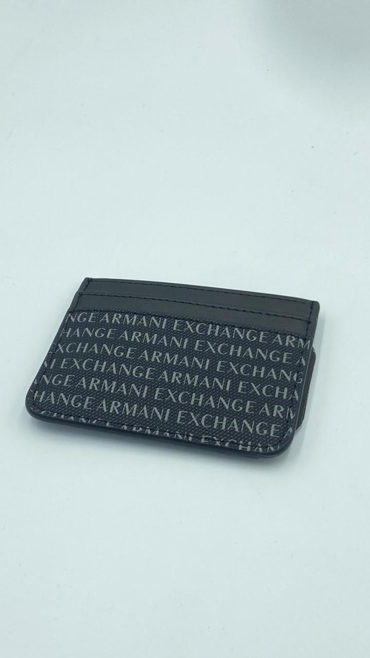Armani Exchange Logo Print Canvas Card Holder en color Negro/Gris