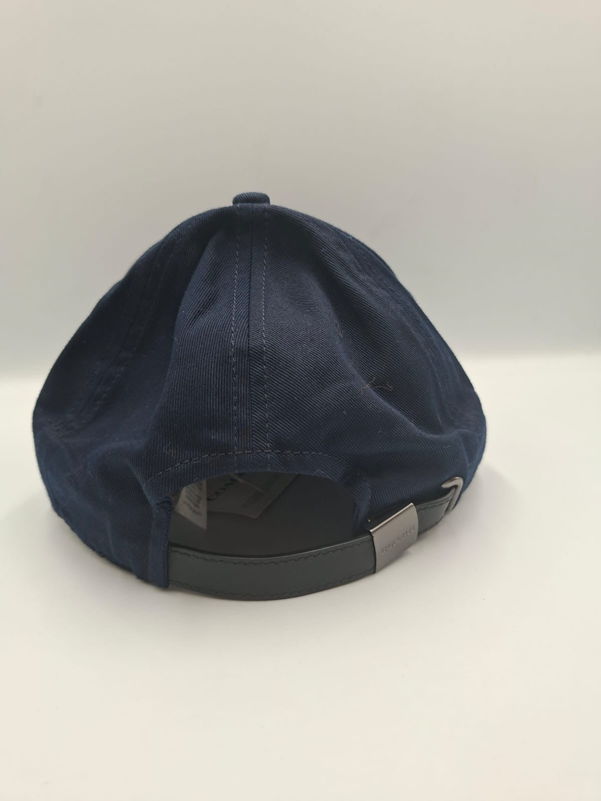 Gorra COACH de béisbol con parche de la inicial "C"
