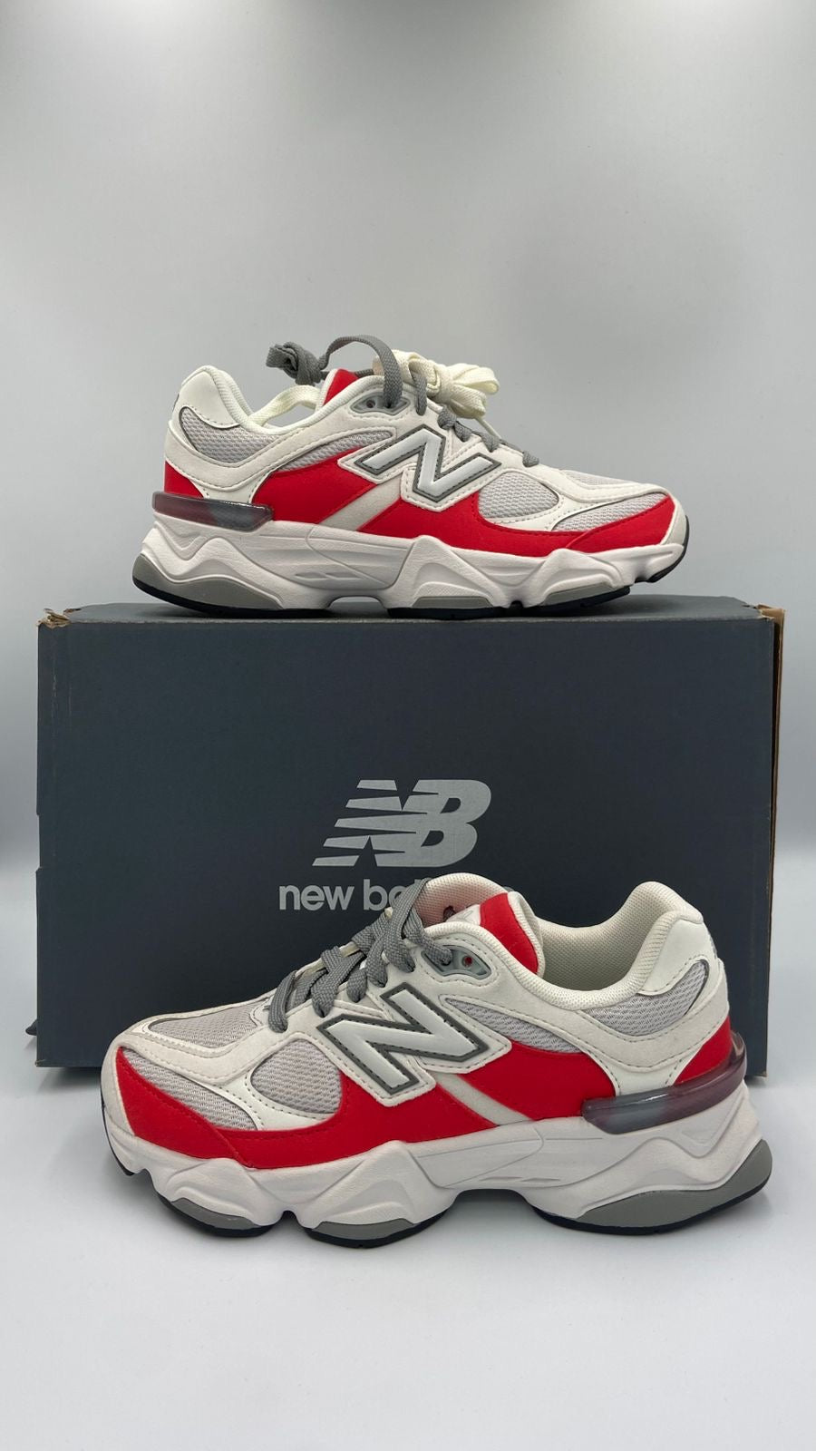 New Balance 9060