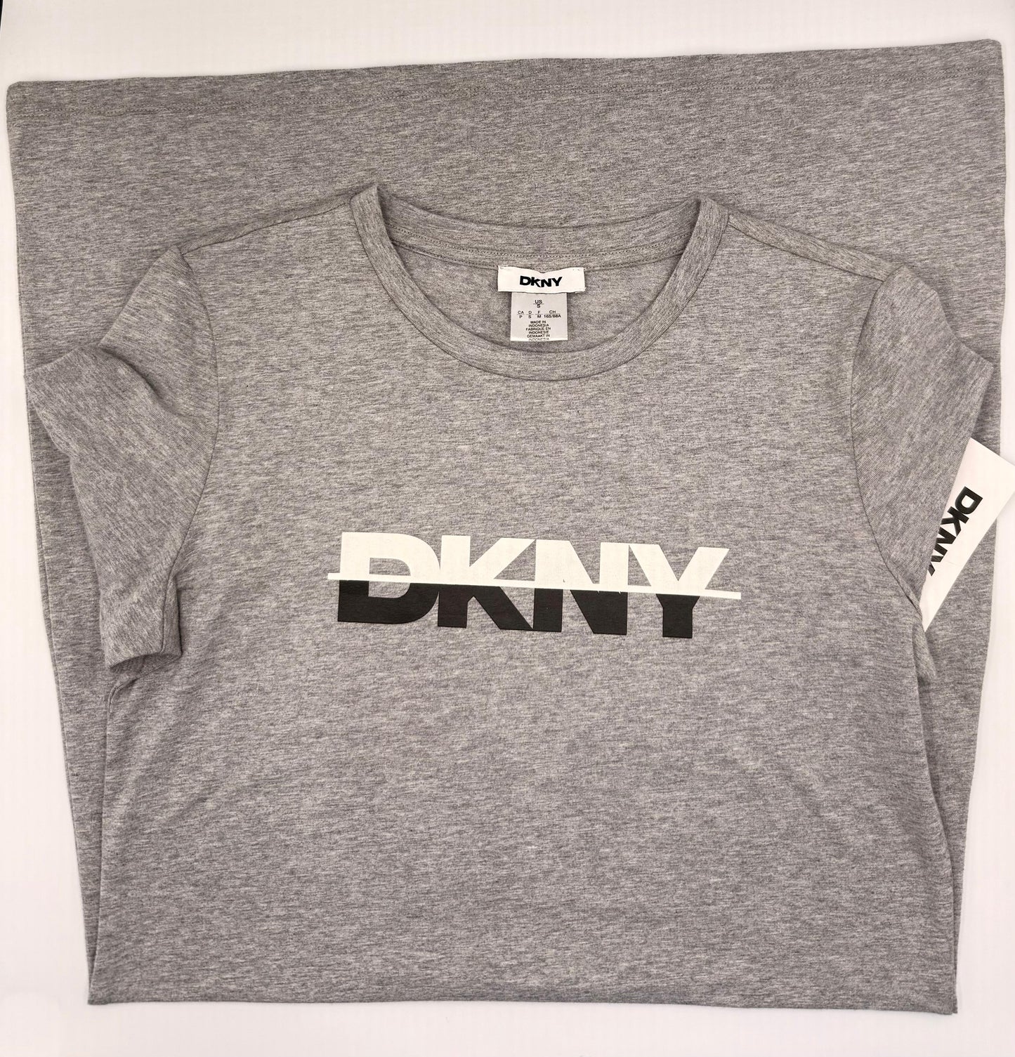 DKNY vestido casual
