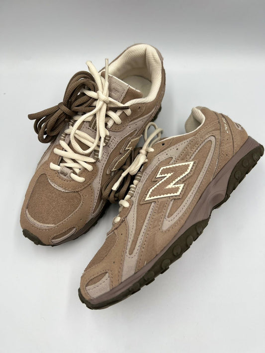 New Balance 204L Mushroom Arid Stone