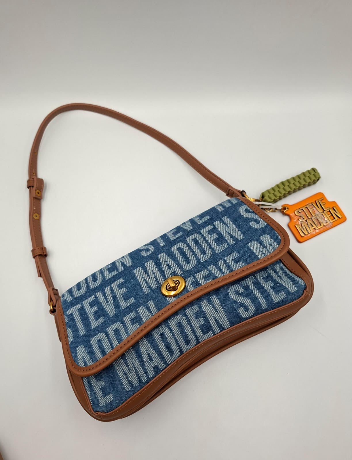 BNECTAR de Steve Madden