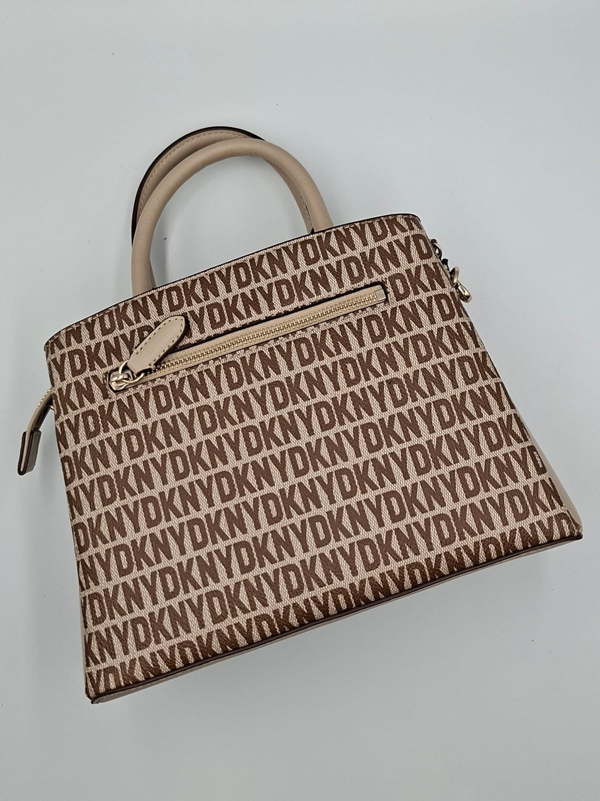 DKNY Paige