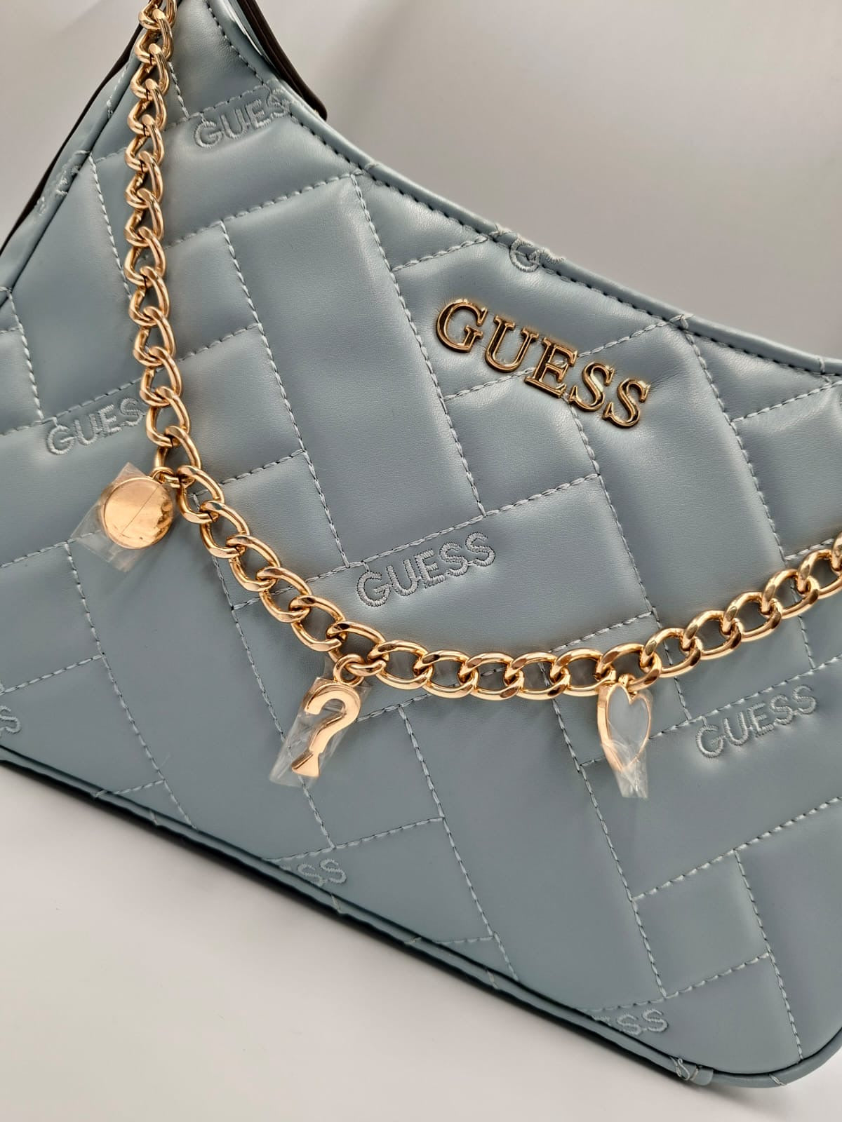 Guess Galeria Quilted Shoulder Bag