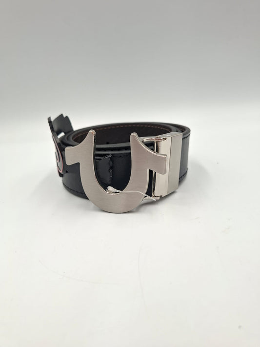 True Religion Reversible Horseshoe Logo Belt
Reversible Horseshoe (Bicolor)