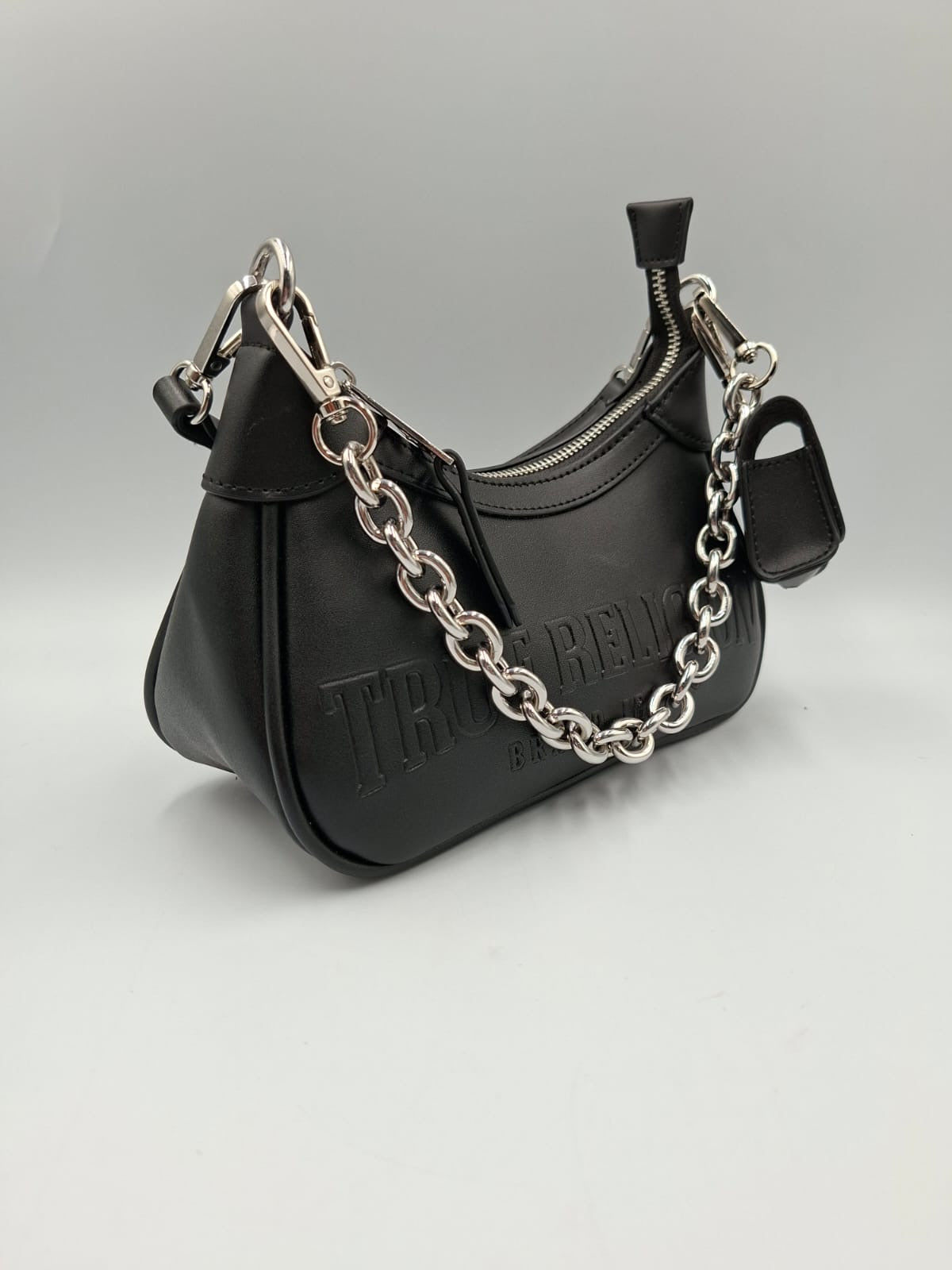 Avery Shoulder Bag de la marca True Religion