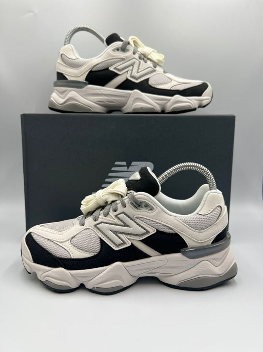 New Balance 9060 Grey/Jet Black