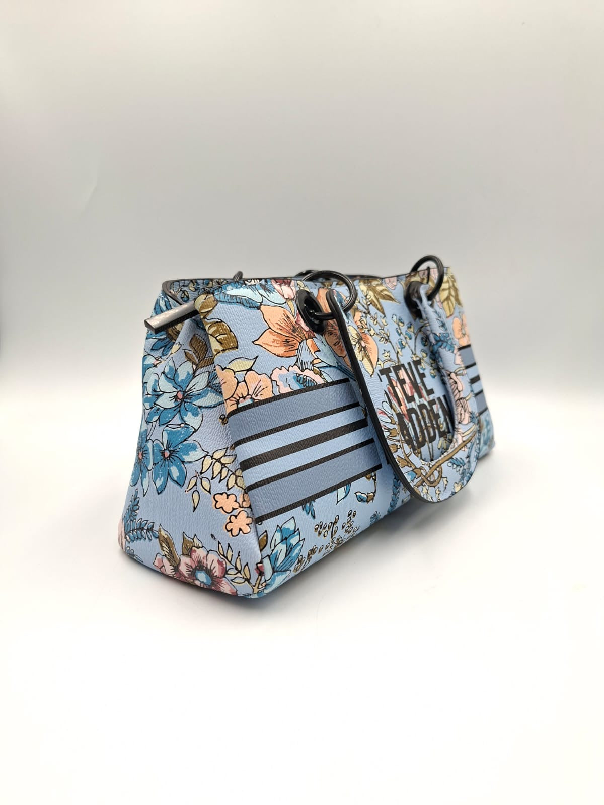 Steve Madeen B-DARYL Satchel