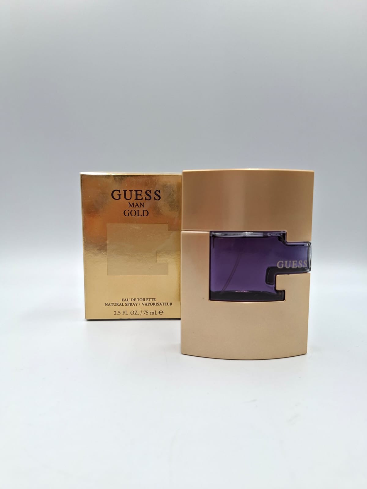 Guess Man Gold en su presentación de 75 ml (2.5 fl oz)