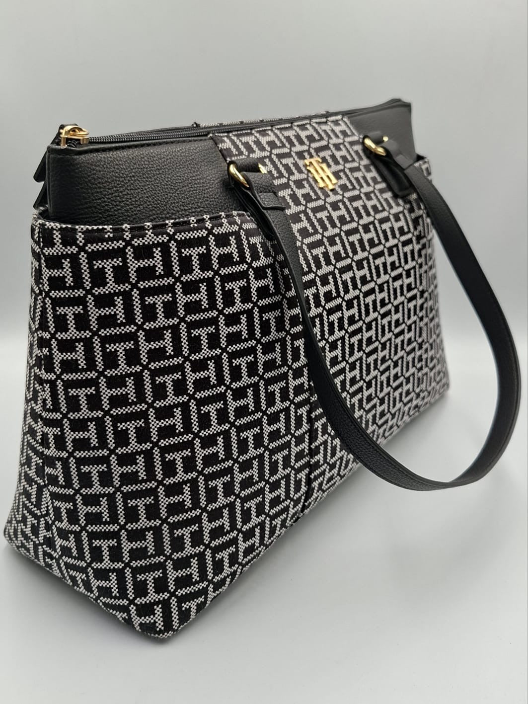 Tommy Hilfiger Kayna Tote