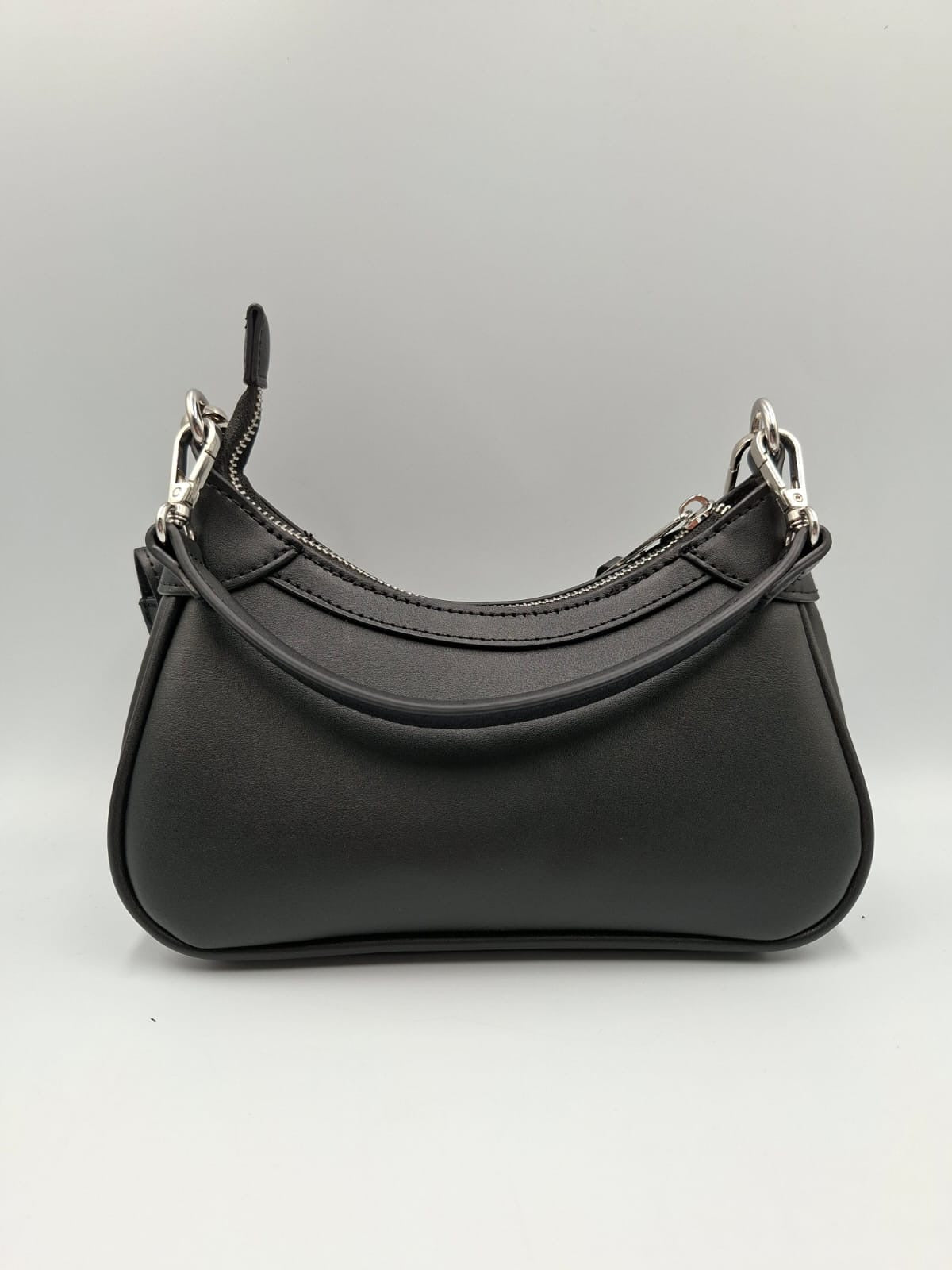 Avery Shoulder Bag de la marca True Religion