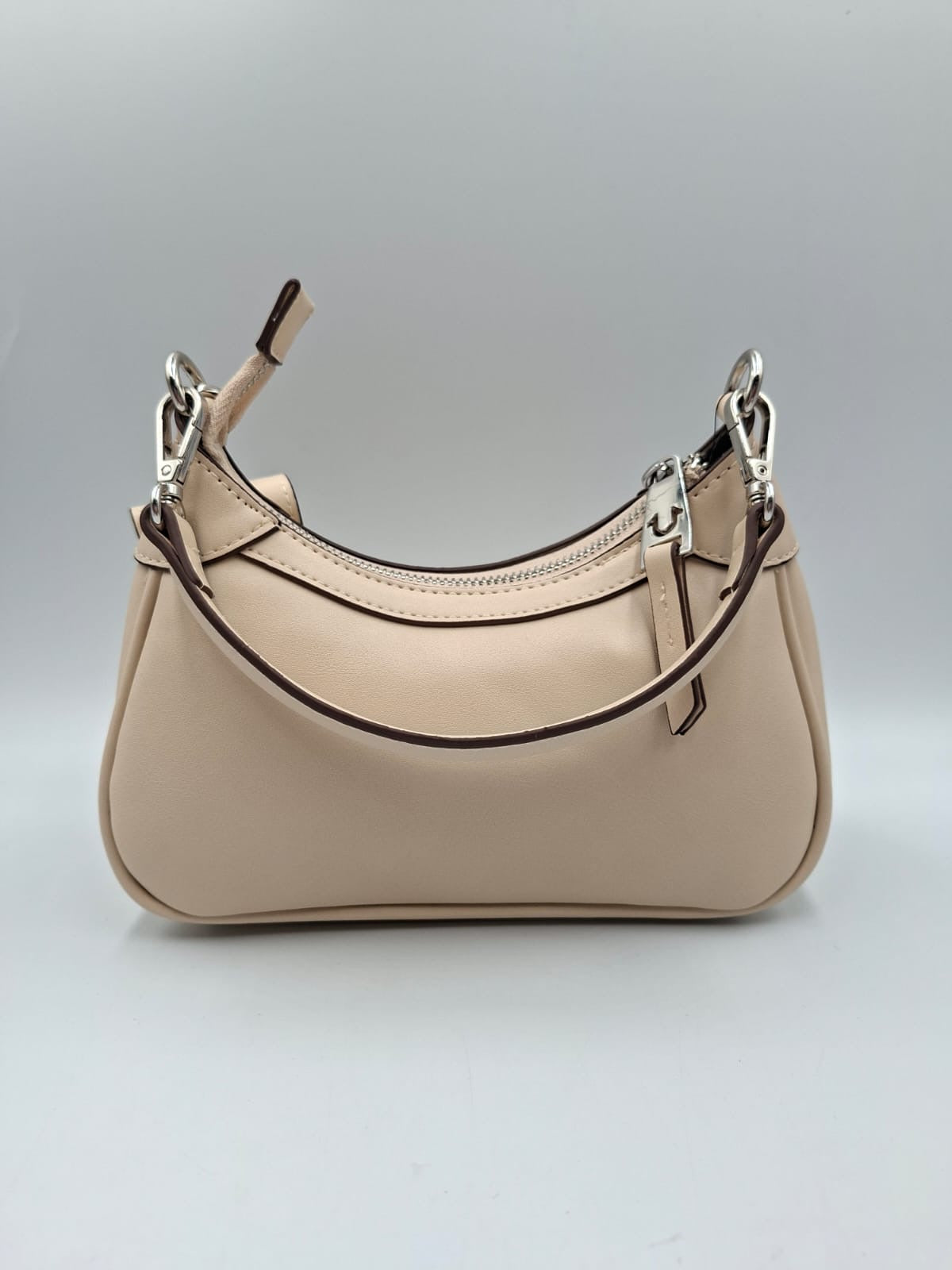 Alyssa Shoulder Bag 
True Religion