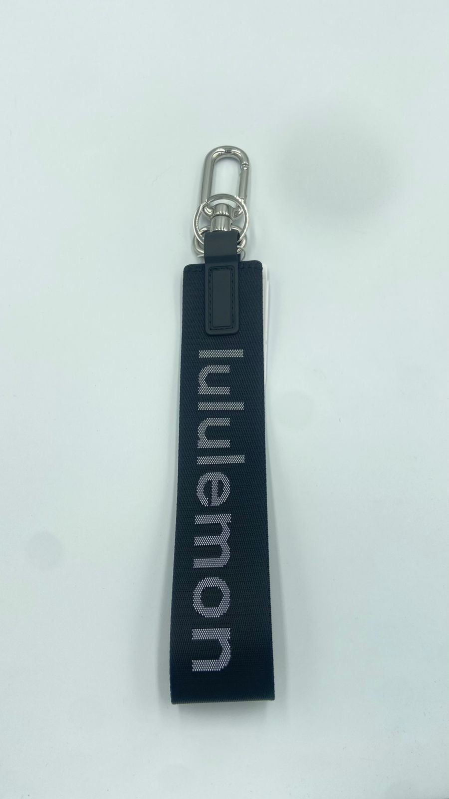 Llavero Negro Lululemon