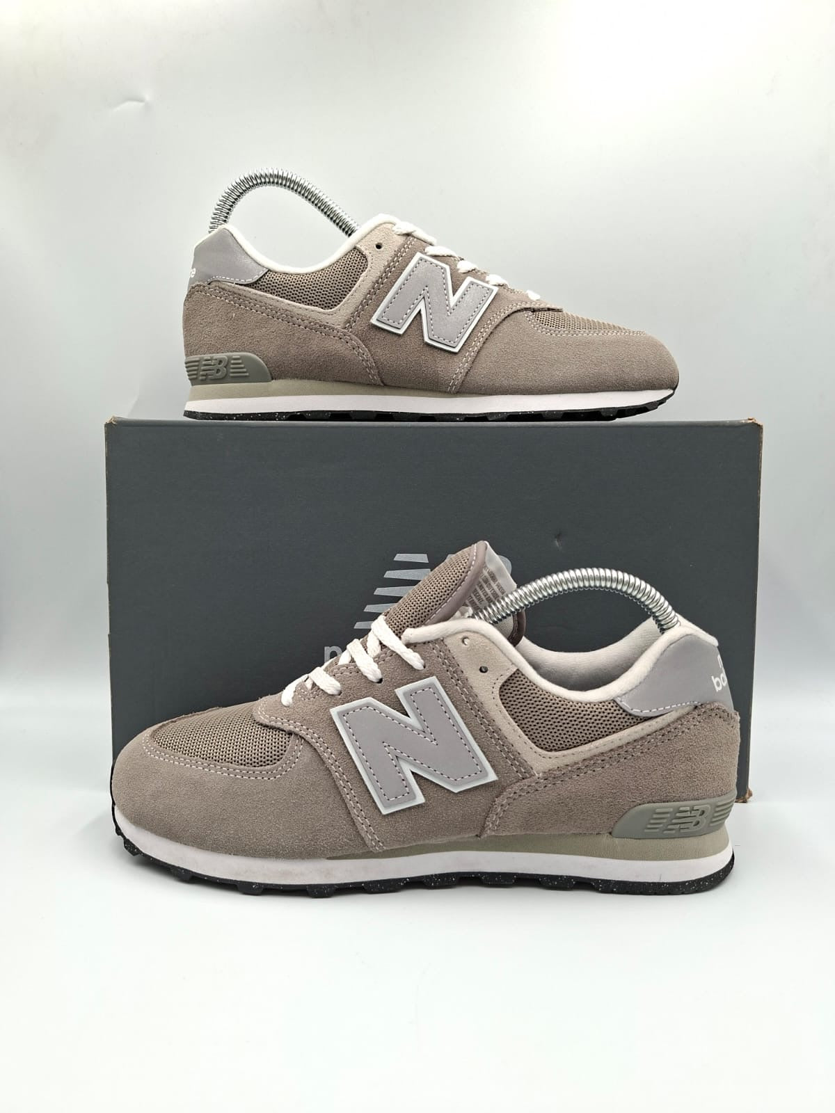 NEW BALANCE 574