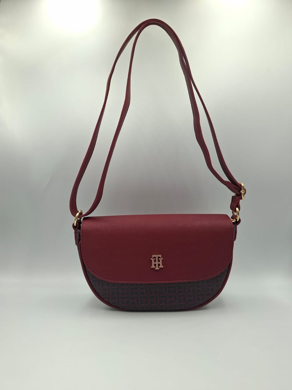 Tommy Hilfiger Life Crossover (o Saddle Bag)