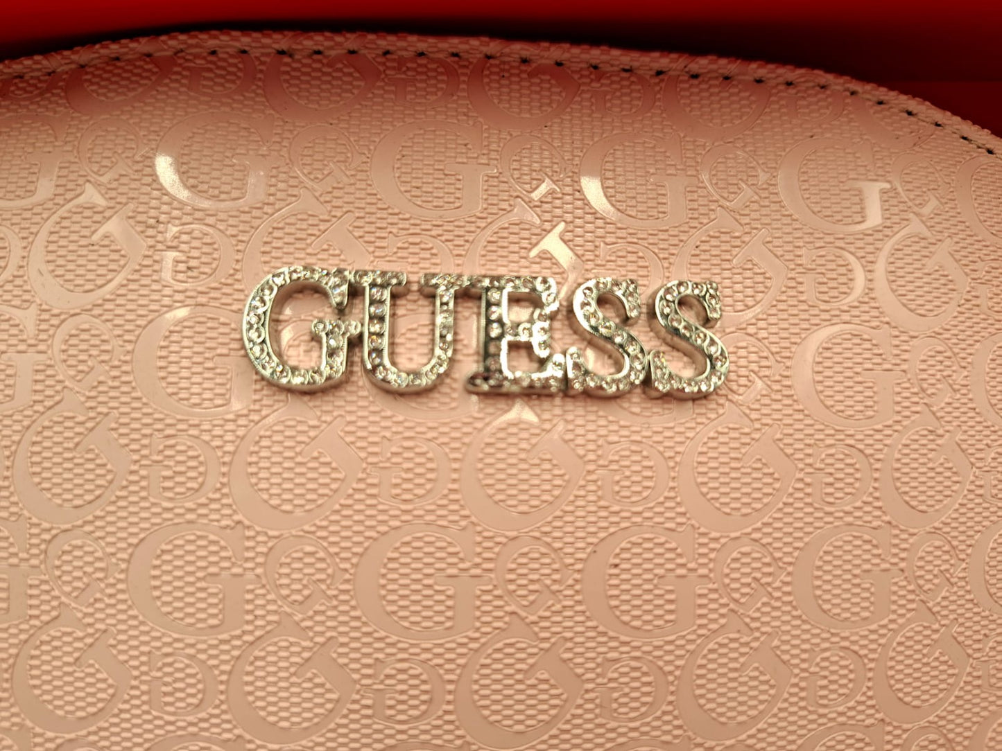 Guess Pouch & Keychain Gift Set (Set de regalo de cosmetiquera y llavero)