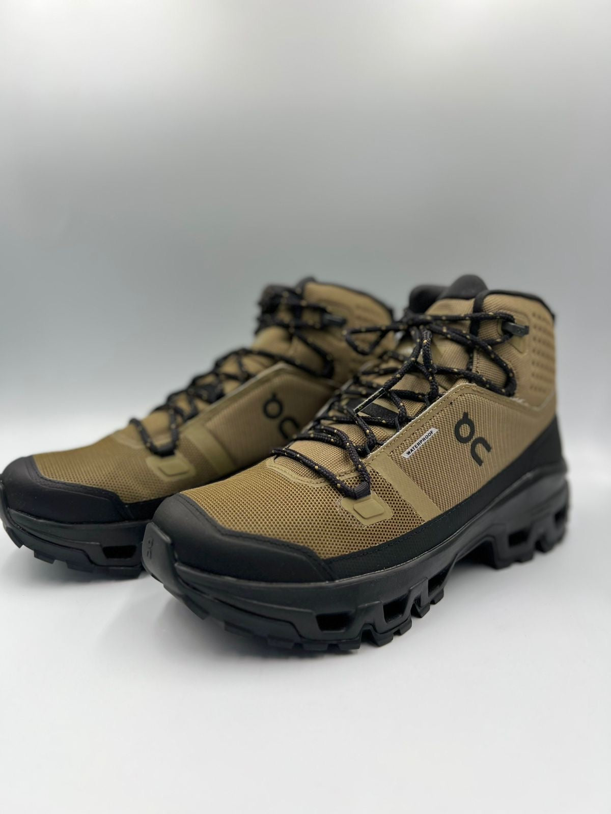 Botas  de senderismo On Cloudrock Mid Waterproof