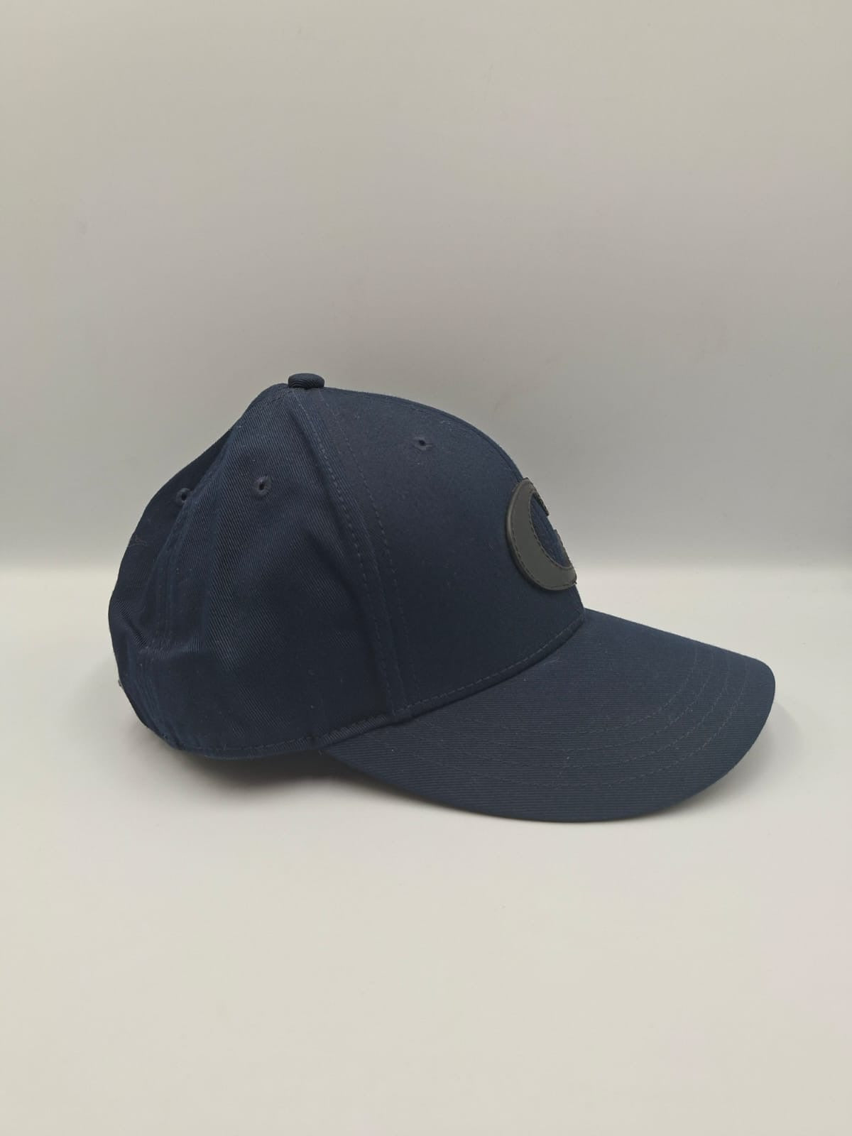 Gorra COACH de béisbol con parche de la inicial "C"