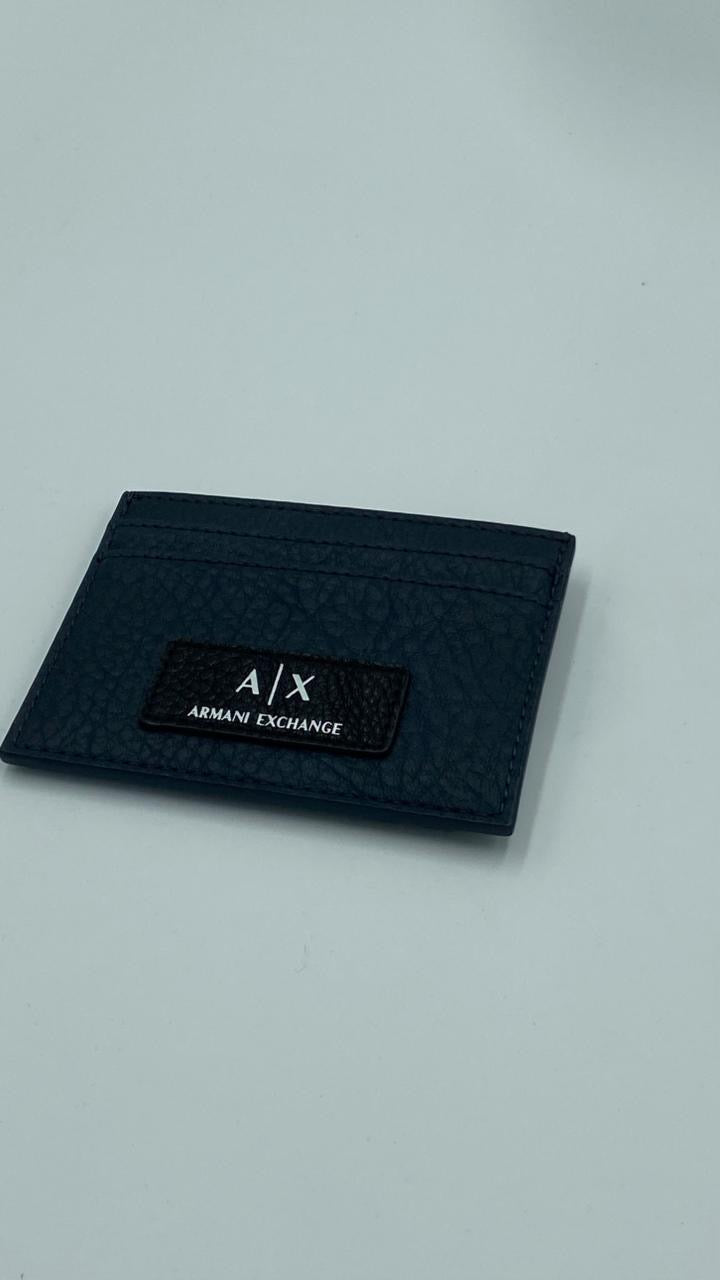 Armani Exchange Hammered Leather Card Holder en color Azul Marino