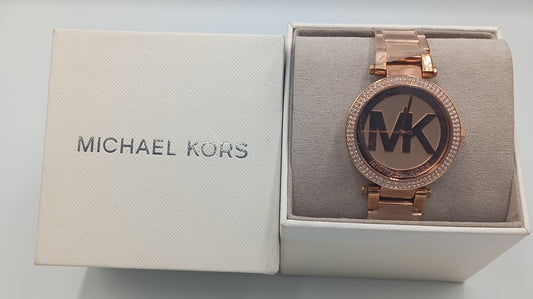 Reloj para dama Michael kors Parker MK5865 con correa de acero de oro rosa