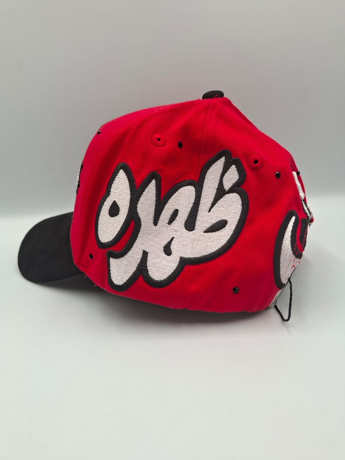 Gorra "Thorns" (Espinas) de la línea Streetwear Backpack Boyz