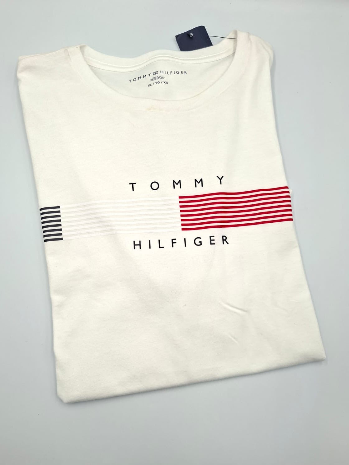 Playera Tommy Hilfiger Linear Flag Graphic Tee