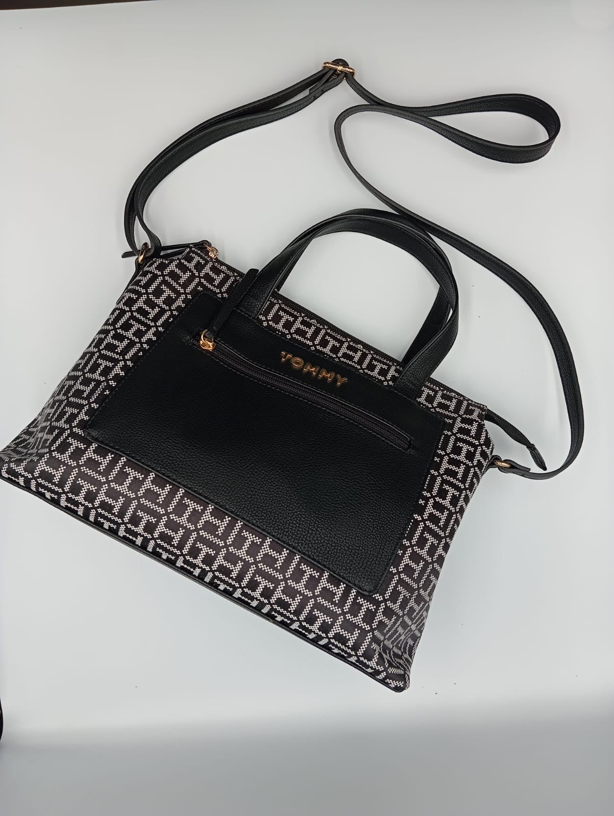Tommy Hilfiger Satchel N/B