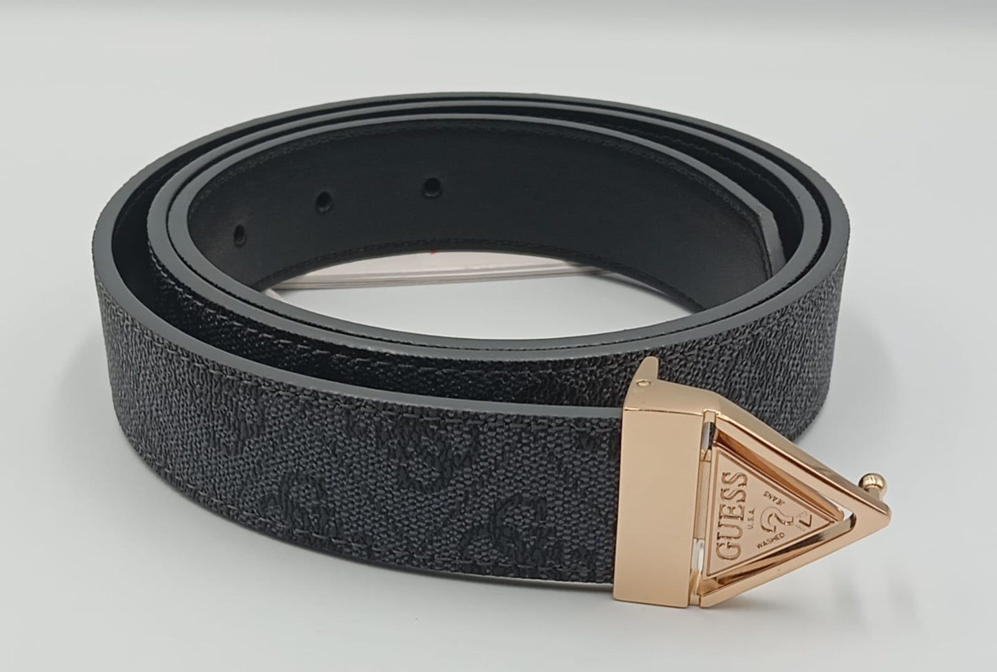 Cinturón para mujer Guess reversible Noelle BW9142