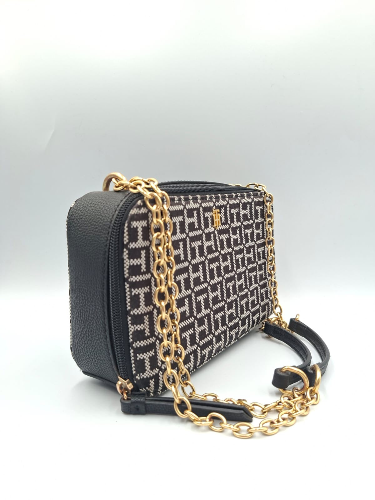 Tommy Hilfiger Th Jacquard Camera Bag