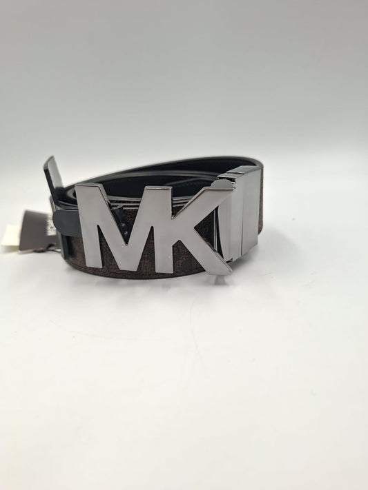 Michael Kors Reversible 4-in-1 Logo Belt