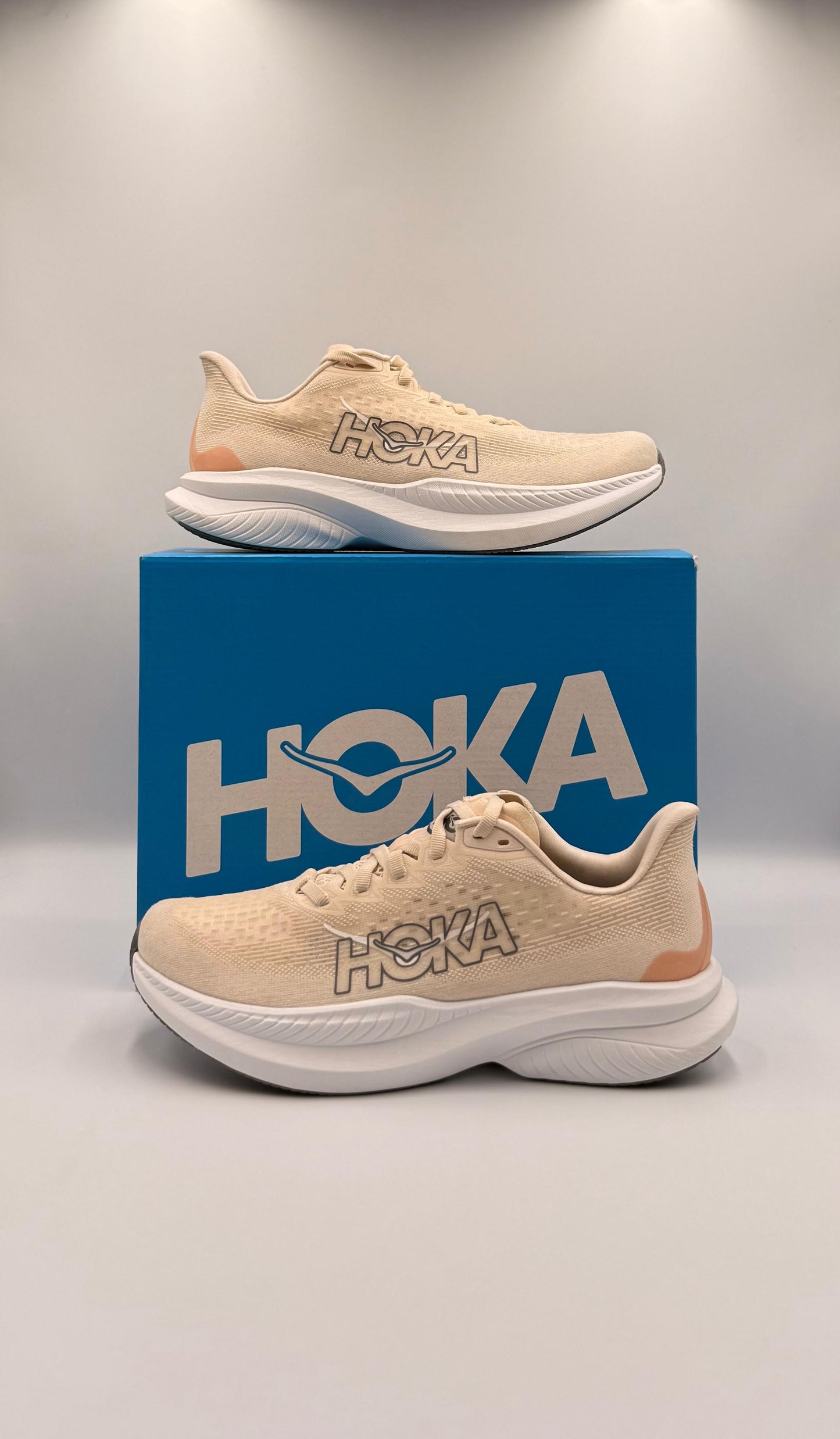 Hoka Mach 6