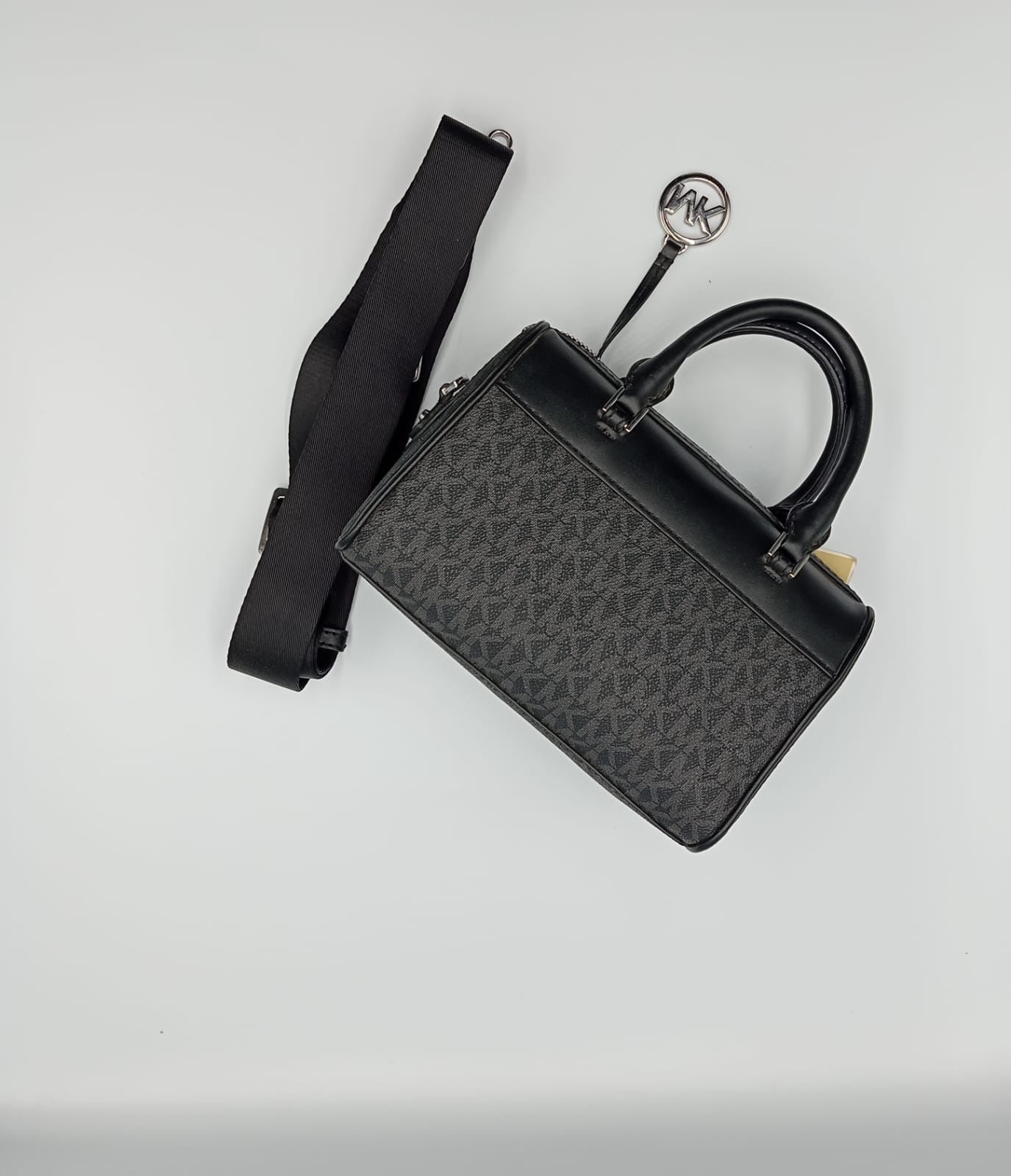 Michael Kors Crossbody Travel Extra Small