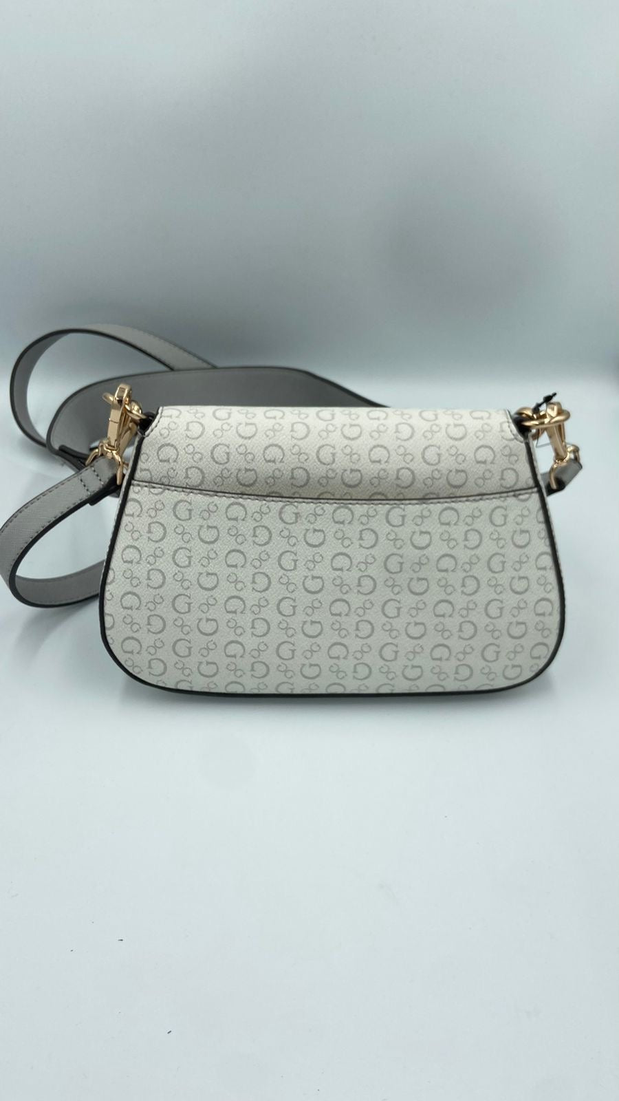 Bolso Guess Izzy Saddle Bag
