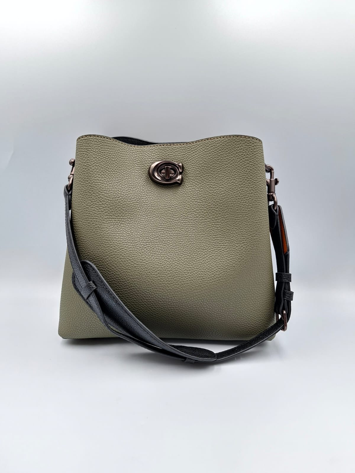 Coach Willow Bucket Bag