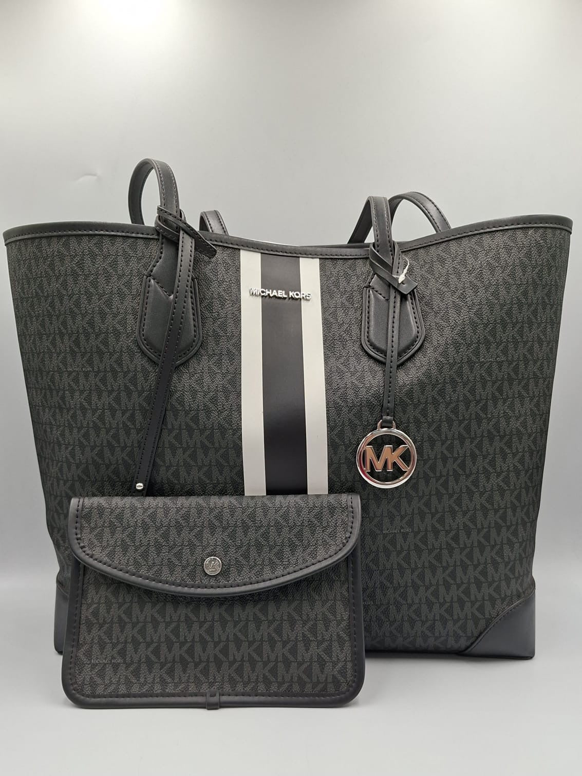 Michael Kors Voyager Large Logo Tote