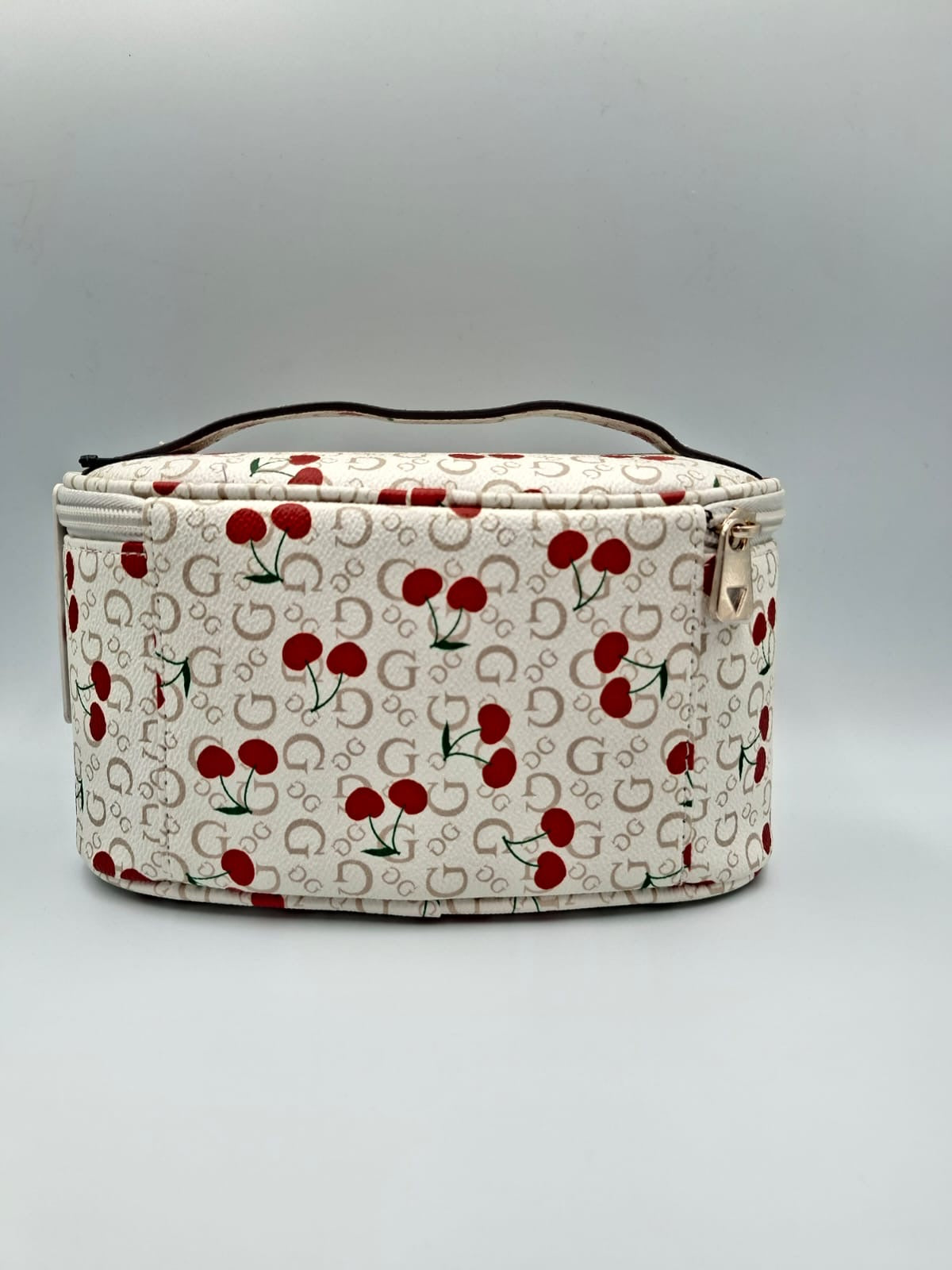 Guess Beauty Case (Neceser) de la colección "Cherry"